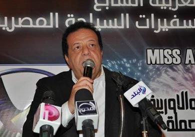 الدكتور عاطف عبد اللطيف رئيس جمعية مسافرون للسياحة والسفر وعضو جمعية مستثمري السياحة بجنوب سيناء